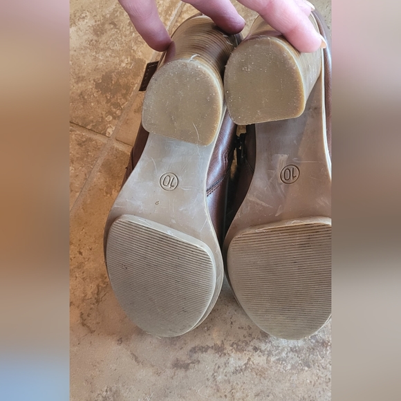 Brown booties - Picture 4 of 5